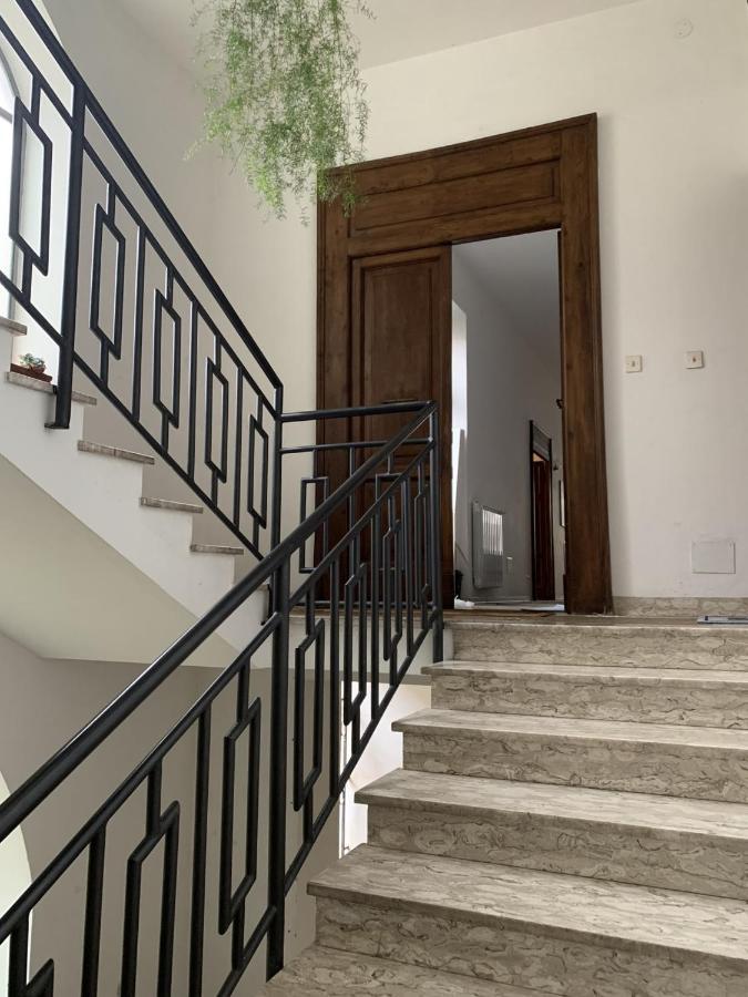 Apartment Orvieto: Spacious 3br 3ba With Balcony & Patio *
